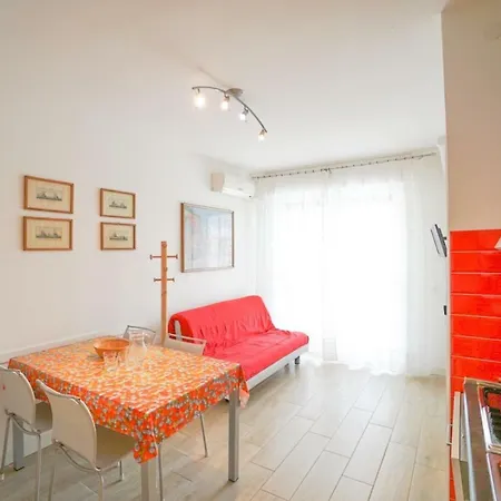 Giuliana דירה ביביונה